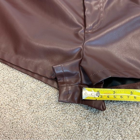 superdown brown gianna faux leather shorts pleather vegan hot pants S NWT - Picture 8 of 15
